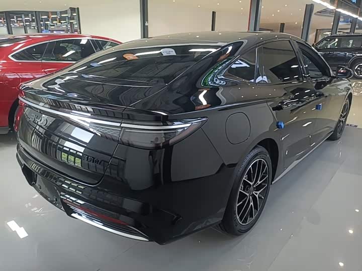 BYD Seal 07 DM-i Hybrid 2025 2025款 DM-i 1.5L 125km 豪华型