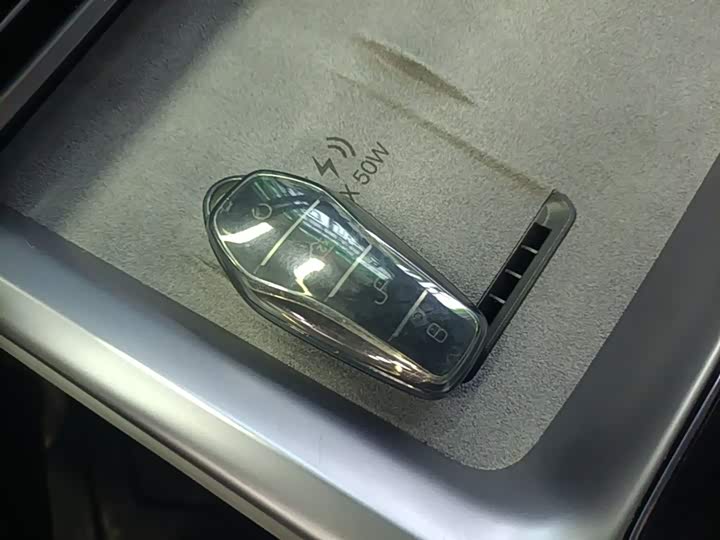 BYD Seal 07 DM-i Hybrid 2025 2025款 DM-i 1.5L 125km 豪华型