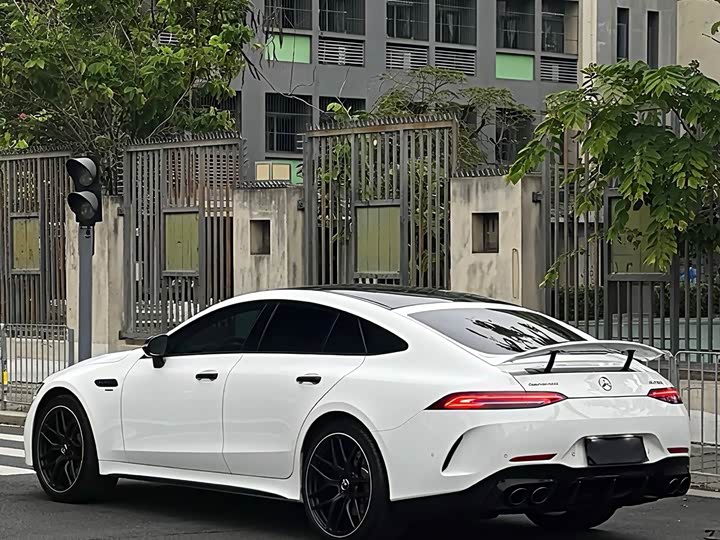 2025 Mercedes-Benz AMG GT