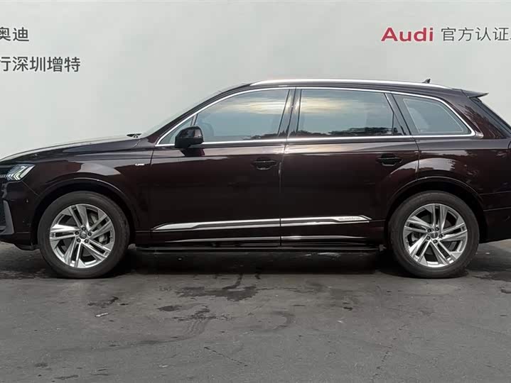 Audi Q7 2021 2021款 45 TFSI quattro S line运动型