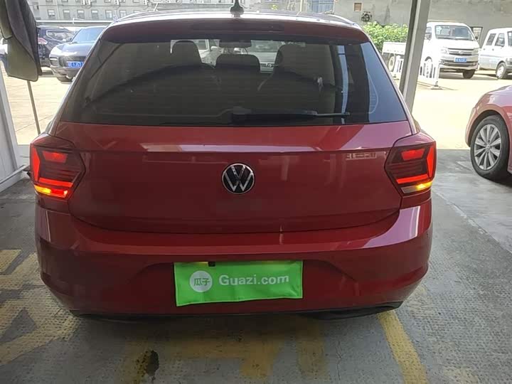 Фото 6 - Volkswagen Polo