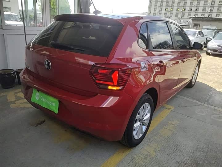 Фото 7 - Volkswagen Polo