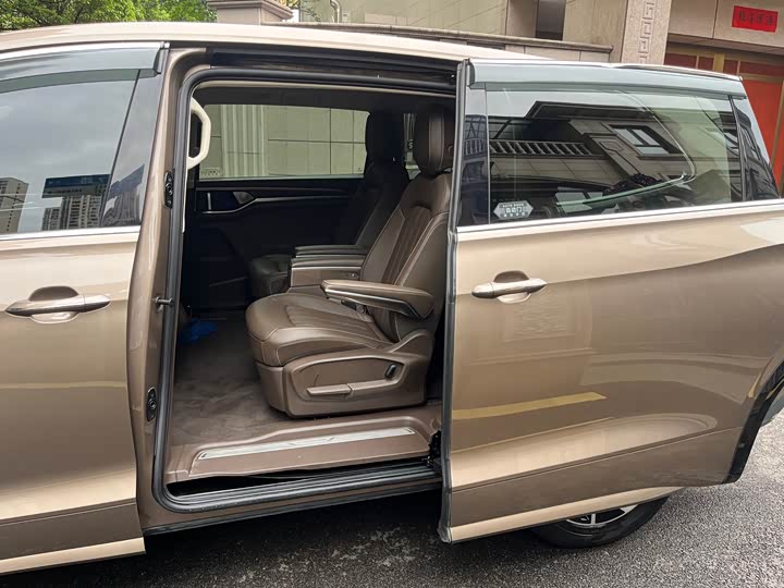 Фото 6 - Volkswagen Viloran
