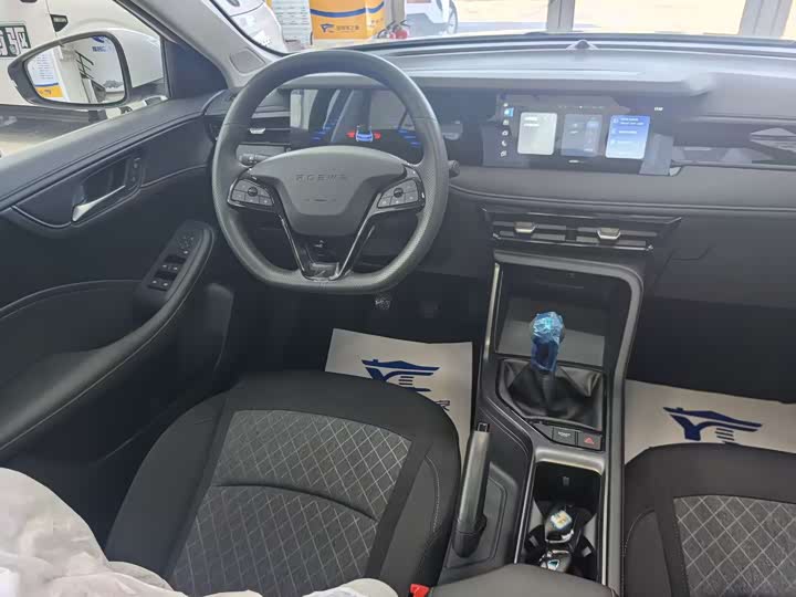 Roewe i5 2026 2026款 1.5L 手动舒享版