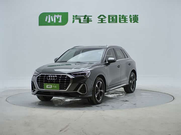 Фото 1 - Audi Q3