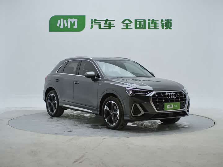 Фото 6 - Audi Q3