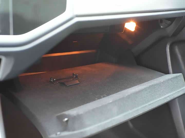 Фото 9 - Audi Q3