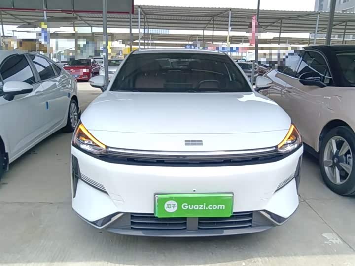 Geely Galaxy L6 2025 2025款 EM-i 140km 远航版