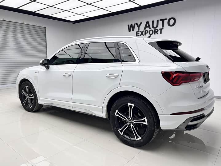Zdjęcie 5 - Audi Q3
