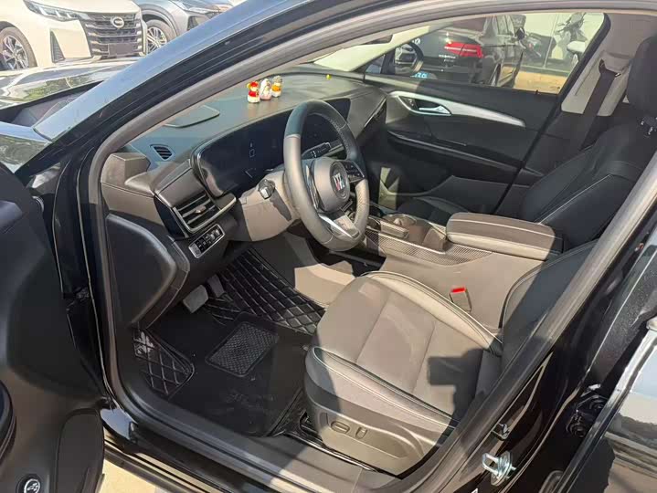 Фото 4 - Buick Envision Plus