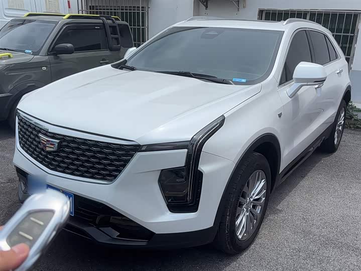 Cadillac XT4 2024 2024款 28T 两驱豪华型