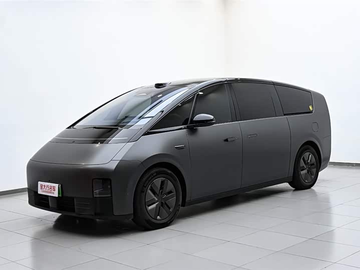 2025 LiXiang Mega