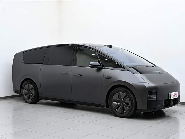 2025 LiXiang Mega