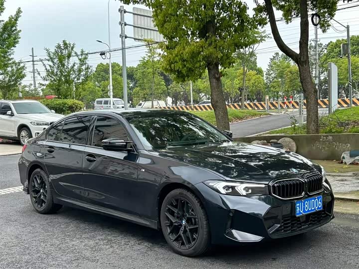 BMW 3 Series 2026 2026款 330Li M运动曜夜套装