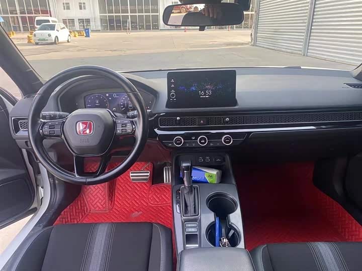 Photo 4 - Honda Civic