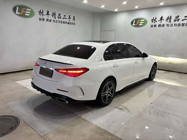 Mercedes-Benz C-Class 2025 2025款 改款 C 260 L 皓夜运动版