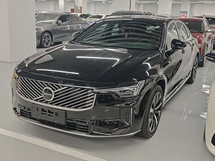 Volvo S90 2026 2026款 B5 智逸豪华版