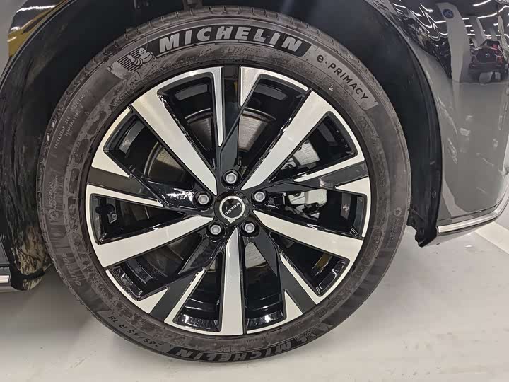 Volvo S90 2026 2026款 B5 智逸豪华版