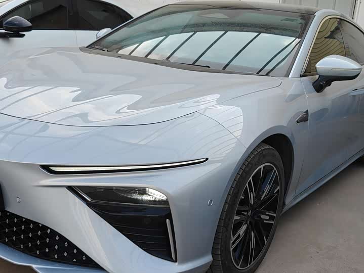 Hozon S 2022 2022款 增程版 1160km 后驱大版