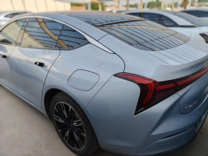 Hozon S 2022 2022款 增程版 1160km 后驱大版