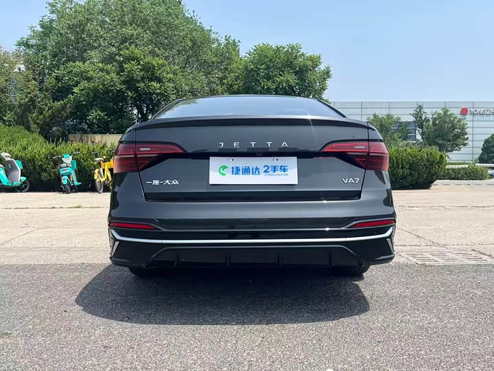 2025 Jetta VA7