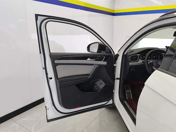 Фото 7 - Volkswagen Tayron X
