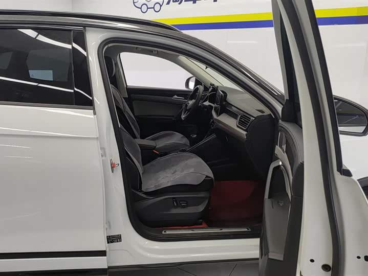 Фото 8 - Volkswagen Tayron X