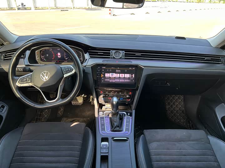 Фото 7 - Volkswagen Magotan