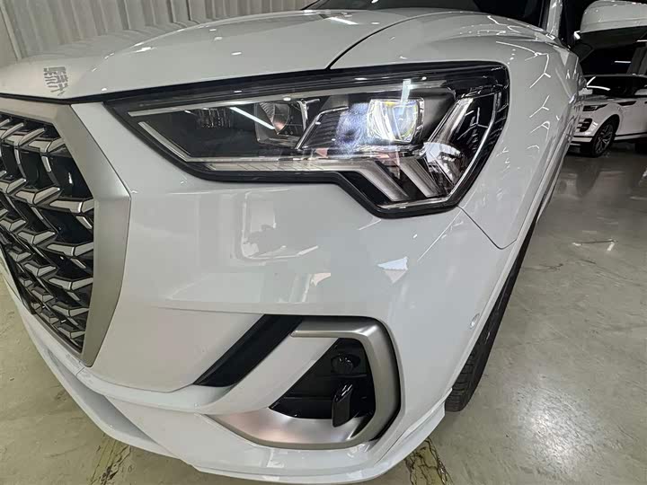 Audi Q3 2024 2024款 35 TFSI 时尚动感型