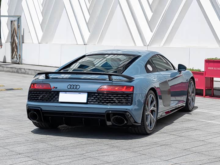 2022 Audi R8
