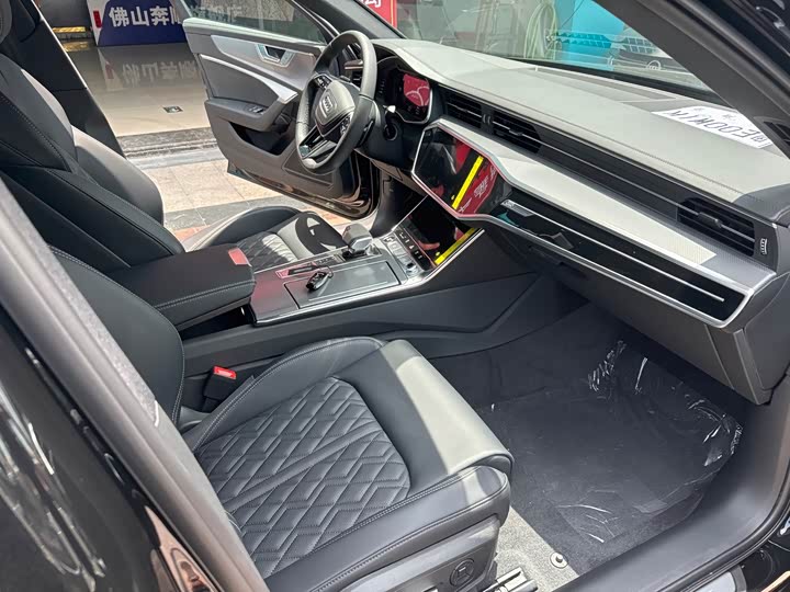 Audi A6L 2026 2026款 45 TFSI 臻选动感型