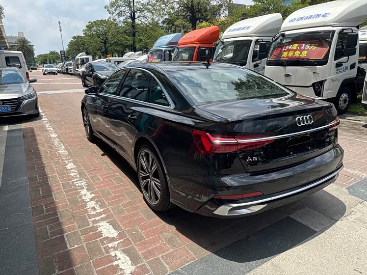 Audi A6L 2026 2026款 45 TFSI 臻选动感型