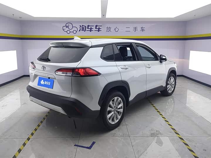 Фото 3 - Toyota Corolla Cross