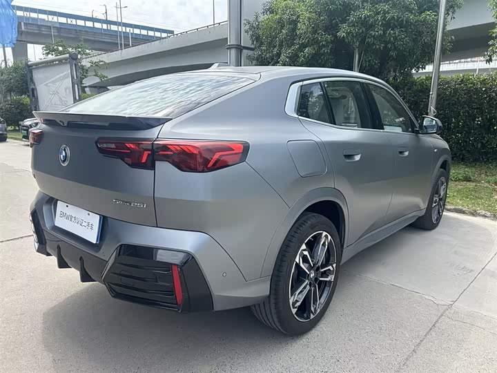 BMW X2 2024 2024款 sDrive25i M运动套装