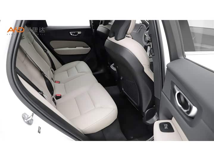 Volvo XC60 2026 2026款 B5 四驱智逸豪华版