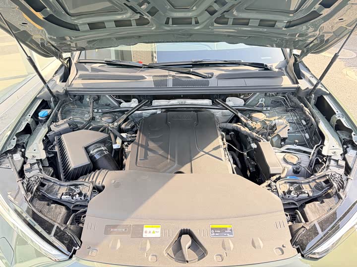 Audi Q5L 2026 2026款 2.0T 千万用户专享版