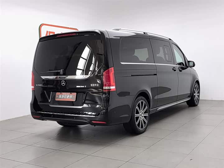 Mercedes-Benz V-Class 2021 2021款 V 260 L 长轴距豪华版