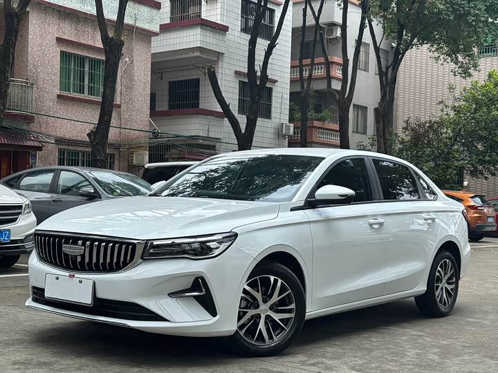 Geely Emgrand 2026 2026款 400万纪念款 1.5L 手动超越型