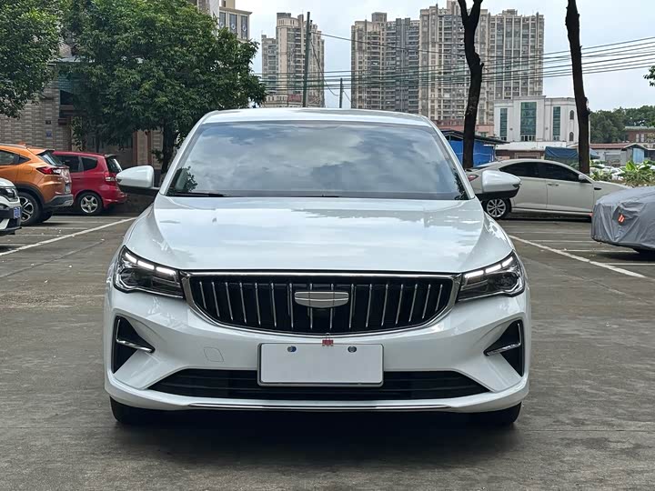 Geely Emgrand 2026 2026款 400万纪念款 1.5L 手动超越型