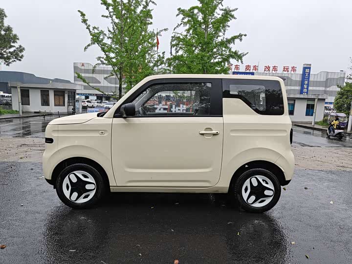 Geely Galaxy Panda Mini 2025 2025款 熊猫mini 210km 元气熊