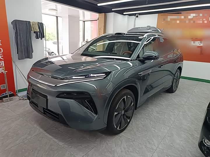 2025 BYD Tang L