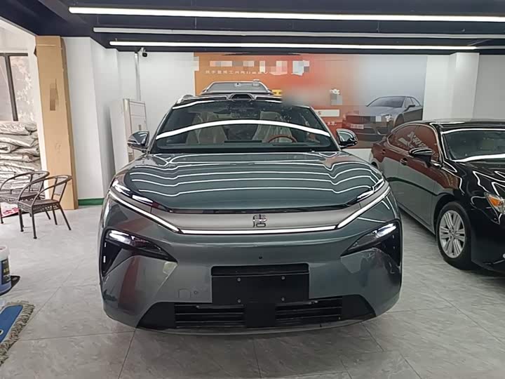 2025 BYD Tang L