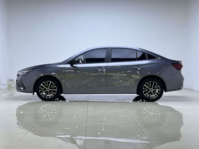 Roewe i5 2021 2021款 1.5L CVT铂金版