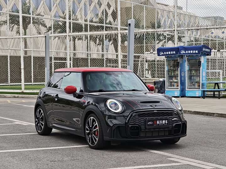 Mini Mini JCW 2022 2022款 2.0T JOHN COOPER WORKS ALL-IN