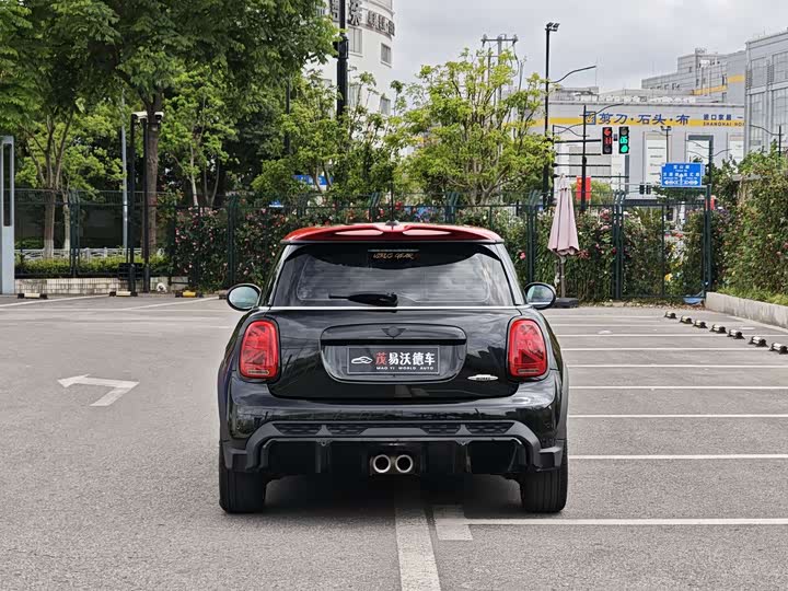 Mini Mini JCW 2022 2022款 2.0T JOHN COOPER WORKS ALL-IN