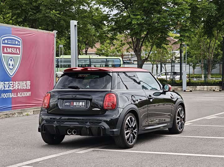 Mini Mini JCW 2022 2022款 2.0T JOHN COOPER WORKS ALL-IN