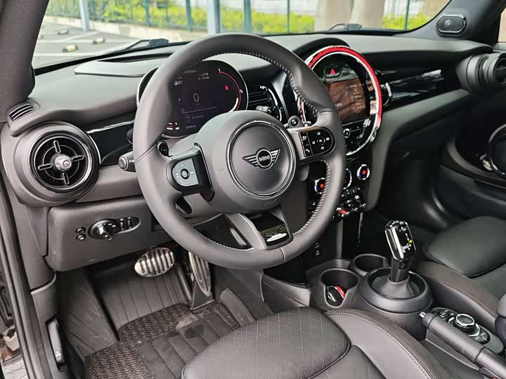 Mini Mini JCW 2022 2022款 2.0T JOHN COOPER WORKS ALL-IN