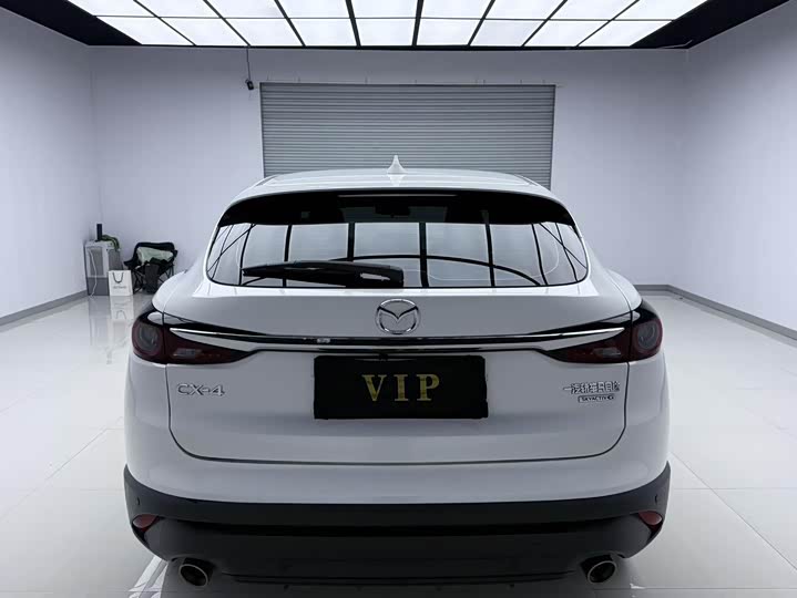 Mazda CX-4 2021 2021款 2.0L 自动两驱蓝天活力版
