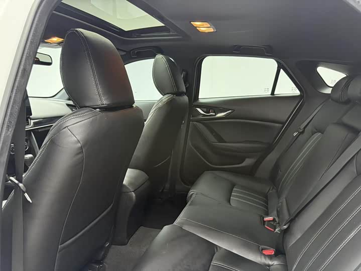 Mazda CX-4 2021 2021款 2.0L 自动两驱蓝天活力版