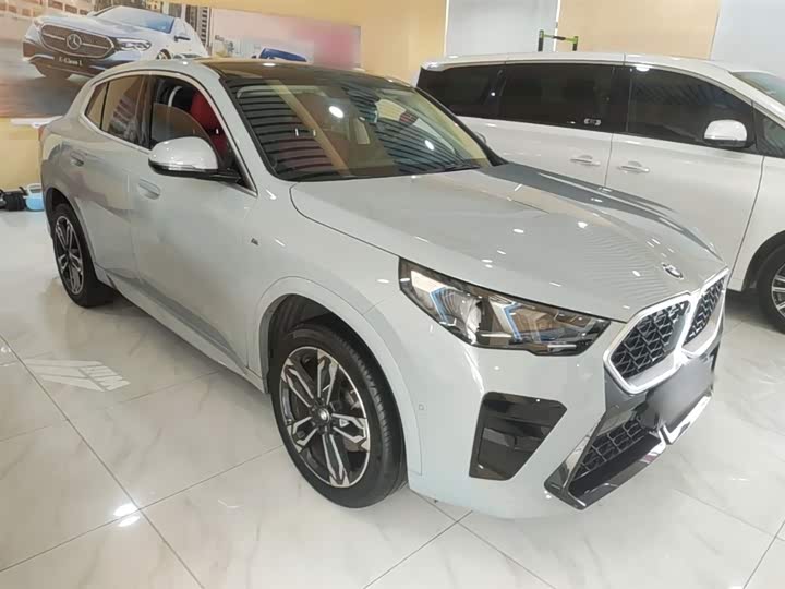 Фото 4 - BMW X2